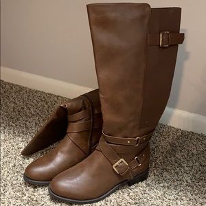Brown boots